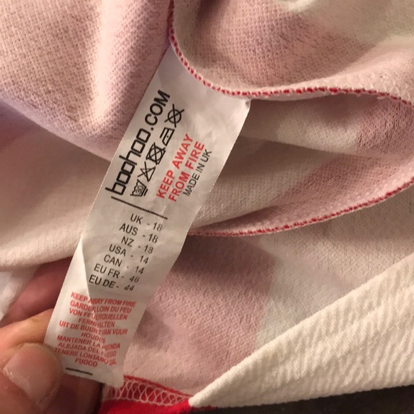 Boohoo Plus Red/Wht Striped Shoulder Tie Dress - Picture 5 of 7